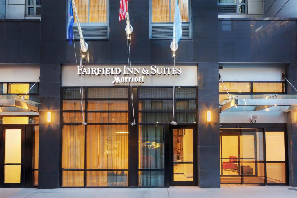 Fairfield Inn & Suites by Marriott New York Downtown Manhattan/World Trade Center Area Main image 1